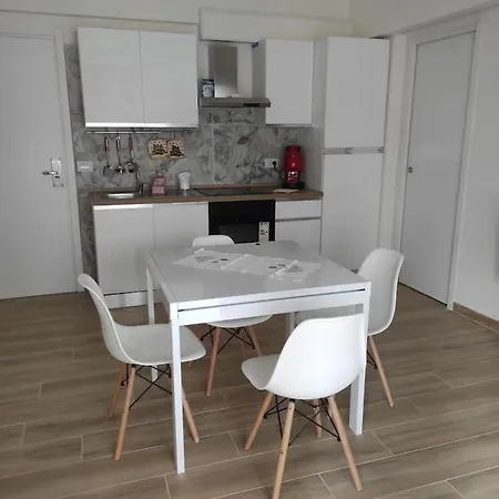 Apartamento Onda Marina 1 *